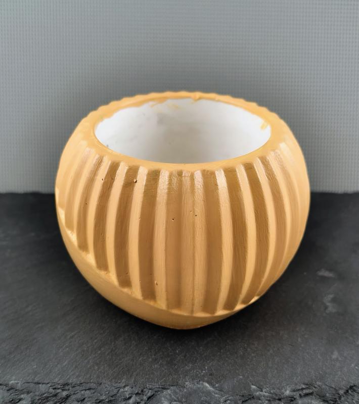 Átlós csíkos kaspó - Mandarin