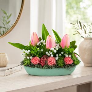 Tulipános asztaldísz csónak alakú Kerámiapormánia kaspóban