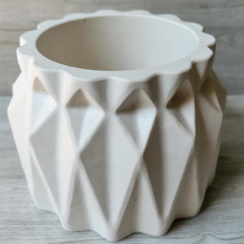 Gyémánt mintás kaspó