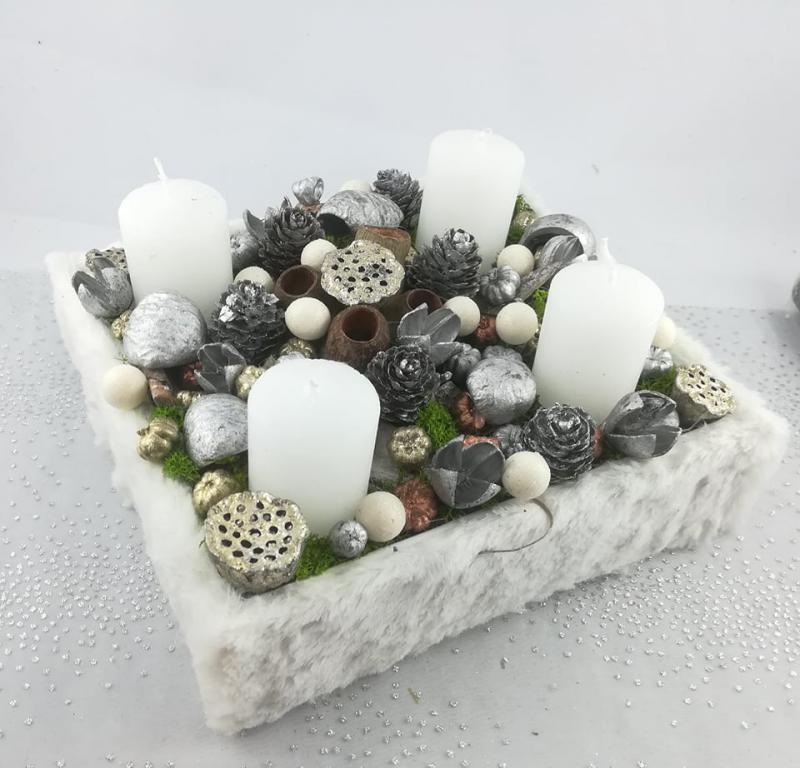 Letisztult Fehér Adventi Box