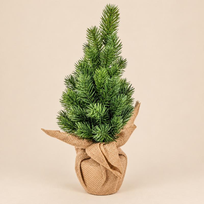 Zöld műfenyő jutazsákban – 36 cm