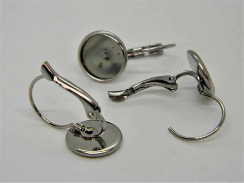 Acél fülevaló alap peremes 10mm