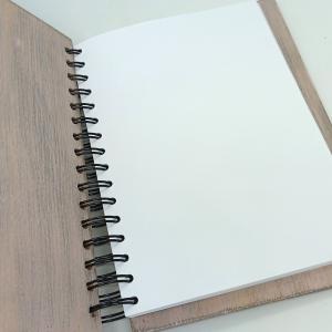 Fa könyv-tűzzománc csendélet