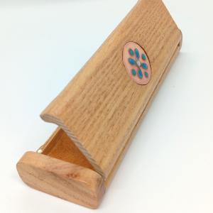 Tölgyga tolltartó -tűzománc díszítéssel-virág