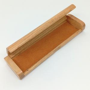 Tölgyga tolltartó -tűzománc díszítéssel-virág