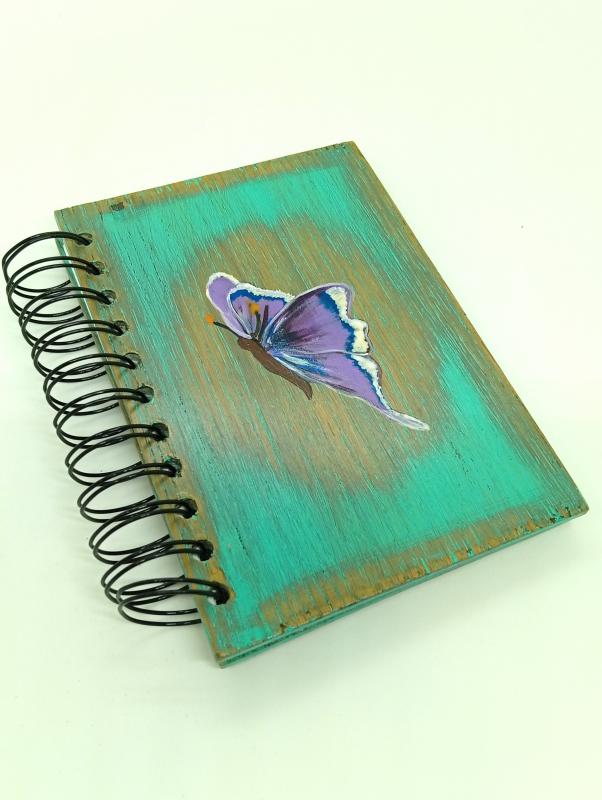 Fa kis napló pillangós