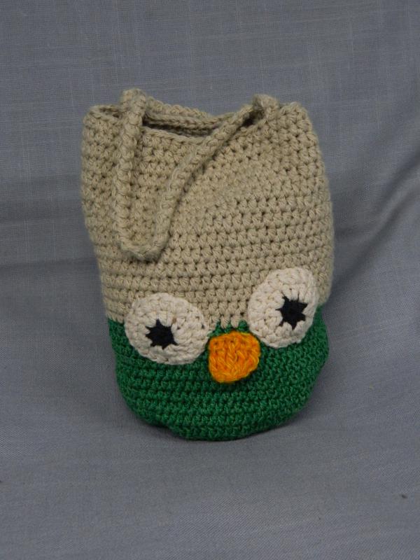 Horgolt lányka kistáska