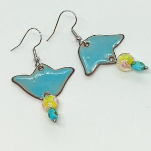 Aszimmetrikus türkiz tulipán fülbevaló