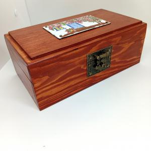 Fa ékszerdoboz-cseresznyefa tűzzománc képpel