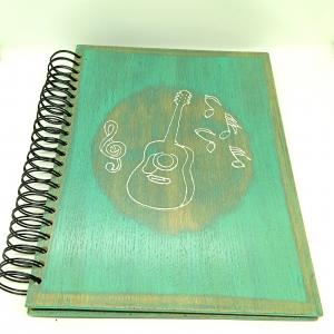 Gitáros kotta könyv