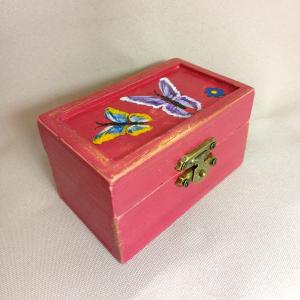 Pillangós mini kincses doboz