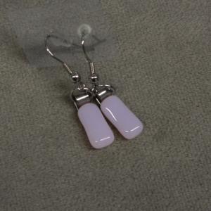 Rózsaszín üveg pici fülbevaló