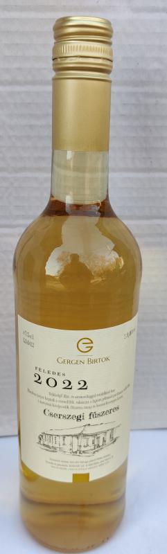 Cserszegi fűszeres 2022, félédes