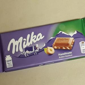 Mogyorós Milka csoki