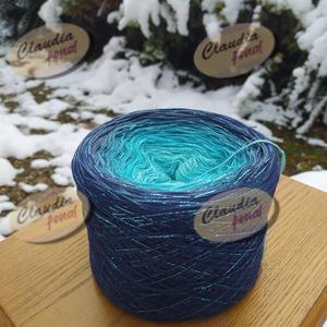 HOLLE_ANYÓ_LUX_1240_méter