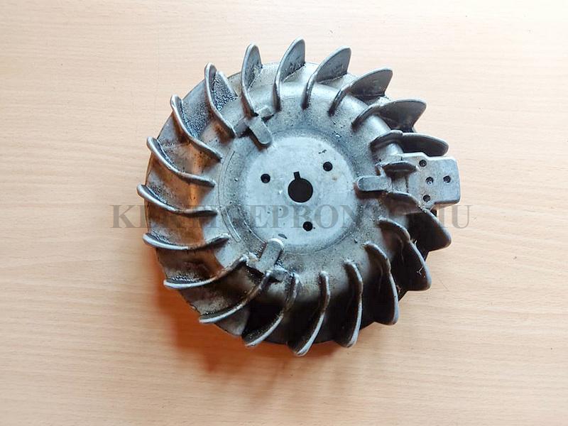 Aspera motor alsó fogazású lendkerék ( megszakitós gyújtáshoz )