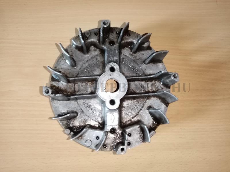 Briggs 3, 5 / 4 le motor lendkerék ( alsó fogazású ) ( könnyű)