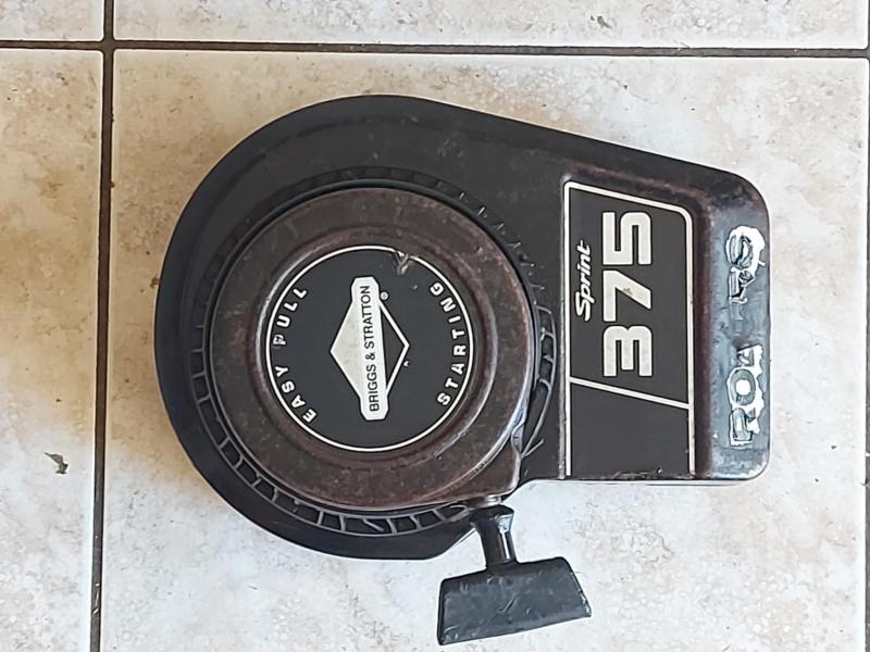 Briggs 3.5 / 375 Le motor komplett berántó szerkezet ( golyós berántóhoz )