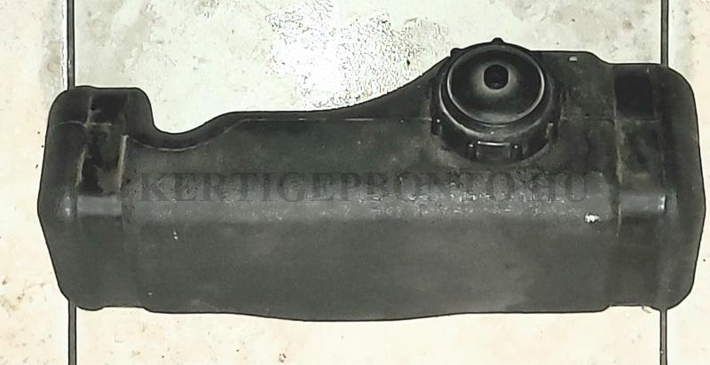 Briggs 8Le motor benzintank / üzemanyagtank ( régi típus )