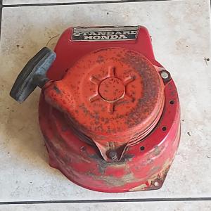 Honda F 400 / F 600 / G 150 / G 200 kapálógép berántó szerkezet komplett ( házzal )