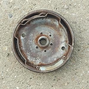 Honda F 400 / G 150 kapálógép lendkerék