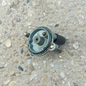 Solo 410 motoros háti permetező úszóház fedél