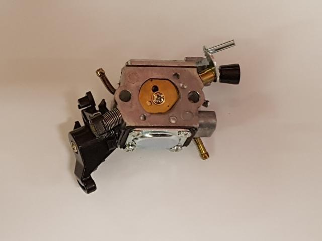 Husqvarna 450 láncfűrész karburátor