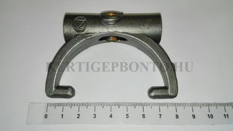 KF-04 kapálógép kuplung villa ( forditott )