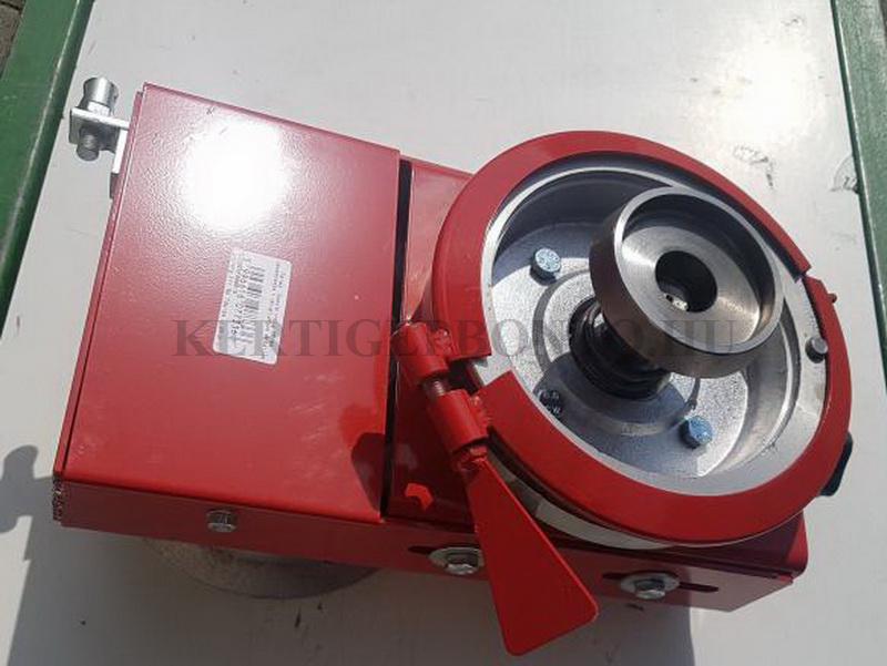 KF-04 kapálógéphez lemez felező adapter ( kiskuplungos )