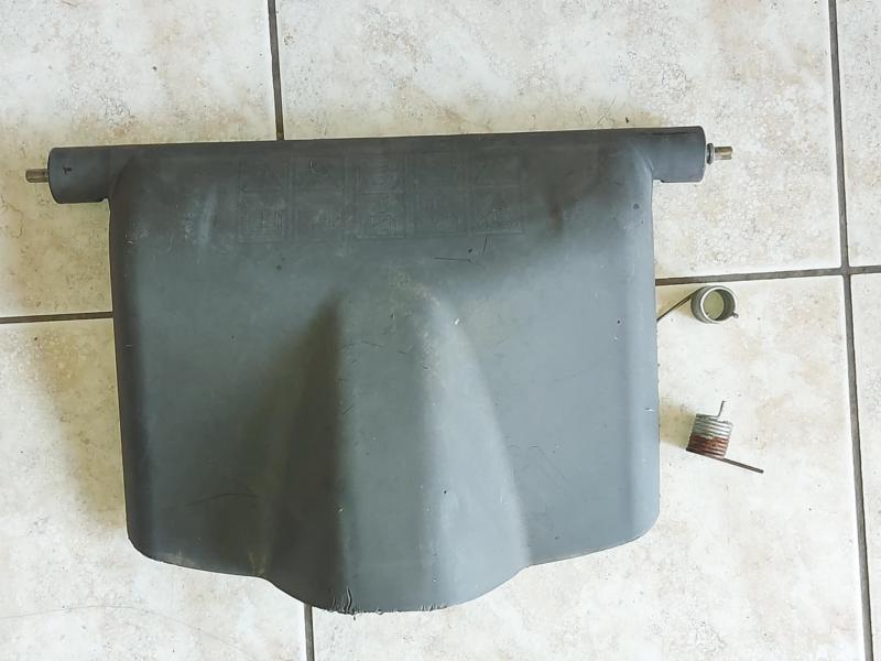 MTD SPB 53 HW benzinmotoros fűnyiró ajtó komplett ( fűgyűjtőhöz)