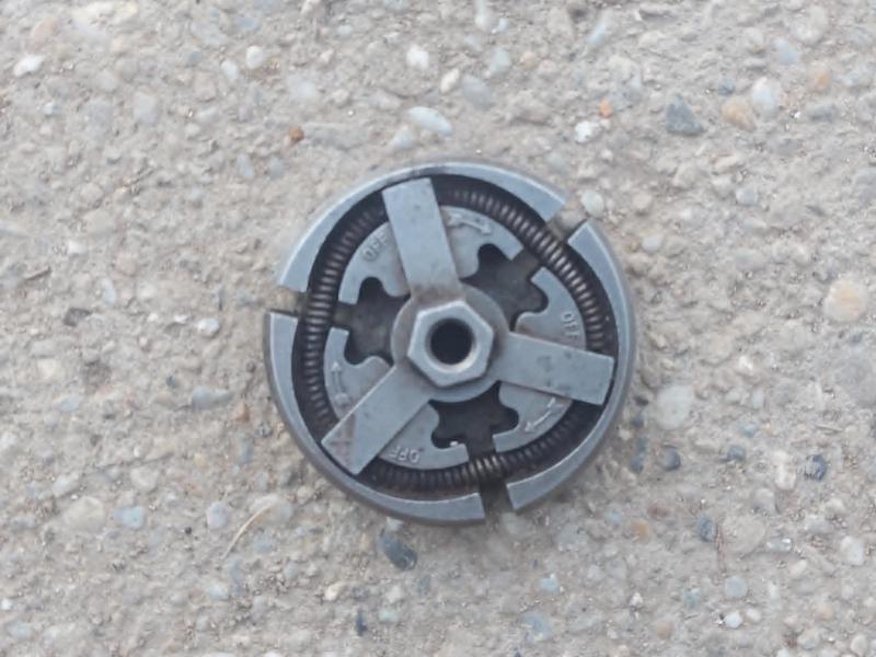 Oleo-Mac 936 - GS440 láncfűrész kuplung