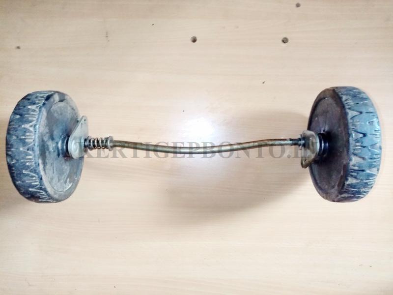 Oleo-Mac G 48 TBQ fűnyíró első kerekek tengellyel