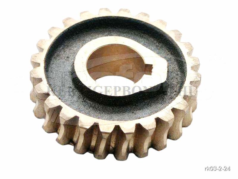 RK-03 kapálógép bronzkerék ékes ( Z=24 )