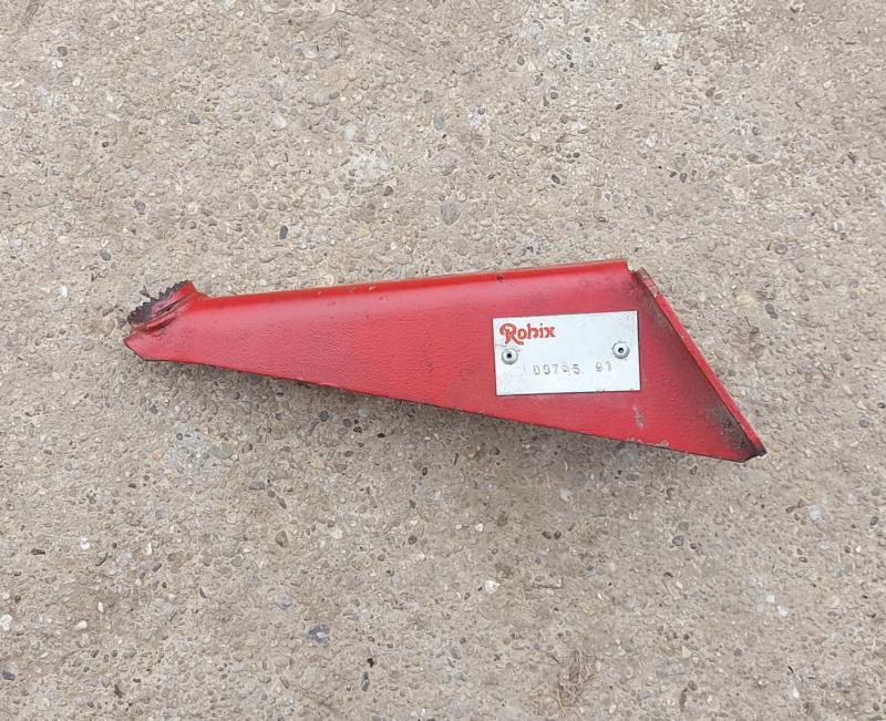 Robi 50 / 52 / 53 / 151 / 250 kapálógép kormánytartó