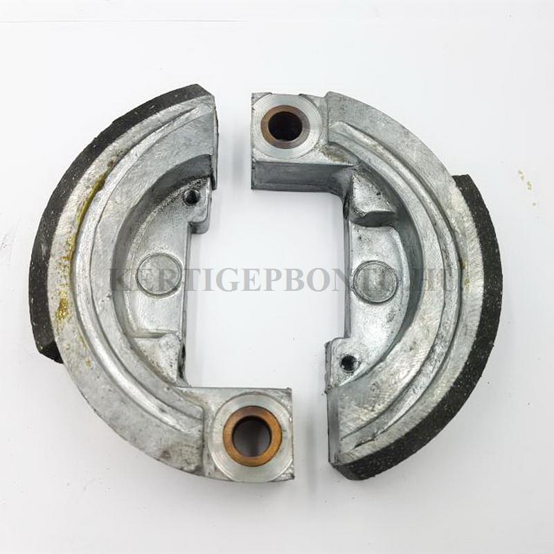 Robi 52 / 151 kapálógép kuplung pofa ( párban )