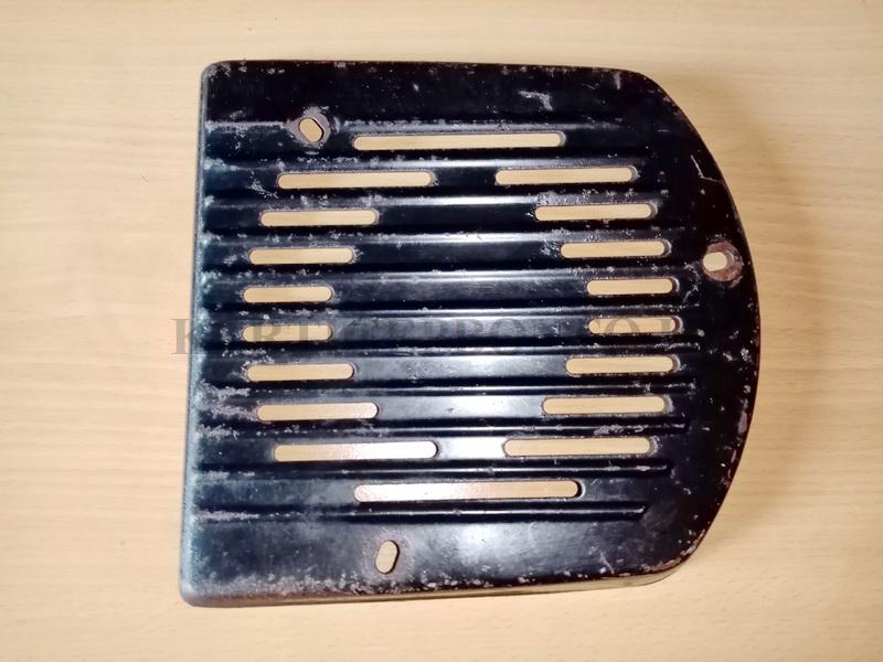 Robi 55 kapálógép berántó takaró lemez