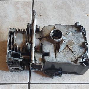 Briggs 4Le motor üres henger ( 70.6mm )