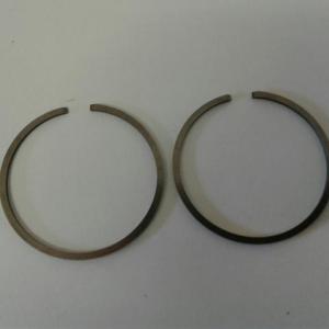 Dugattyú gyűrű 33mm x 1,5mm ( párban )