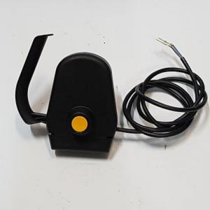 Elektromos fűnyíró kapcsoló ( 2 sarus ) 175cm vezetékkel