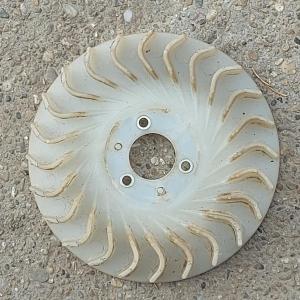 Honda F 400 / G 150 kapálógép szélkerék