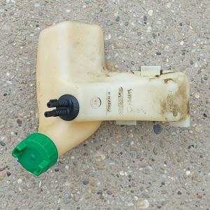 Husqvarna 125C benzinmotoros szegélynyiró benzintank / üzemanyagtank
