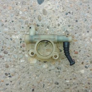 Oleo-Mac 936 / 940 láncfűrész olajszivattyú