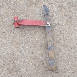 Robi 55 / 56 / 66 kapálógép komplett csoroszlya ( tartóval )