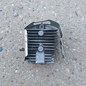 Solo 410 motoros háti permetező henger ( üres )