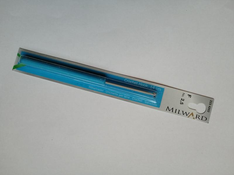 Milward horgolótű műanyag nyéllel 2.5 mm