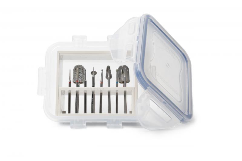 Diabéteszes köröm- és bőrkezelő frézer szett (12 db-os) + sterilizáló box és állvány