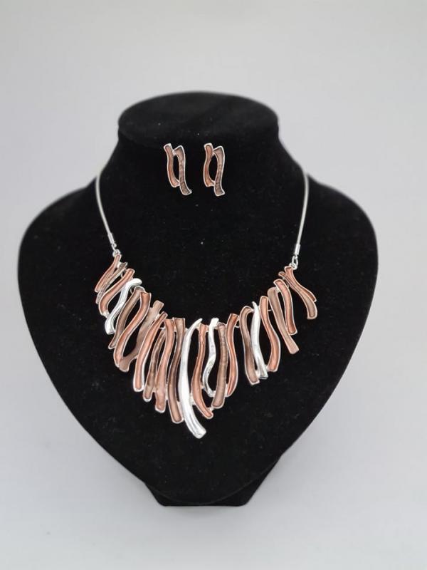 FASHION JEWELRY 19803