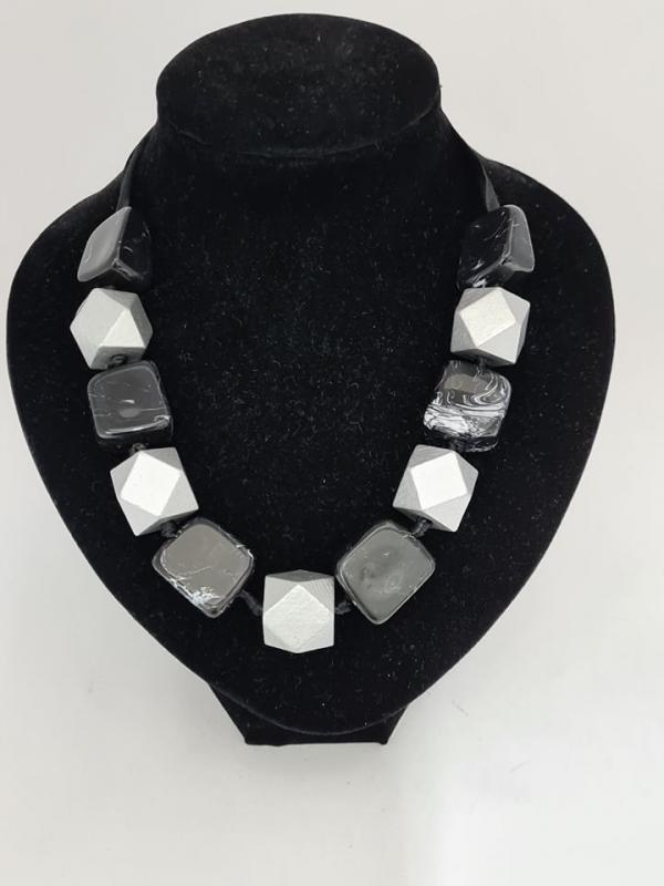 FASHION JEWELRY FEKETE-EZÜST SZÍNŰ