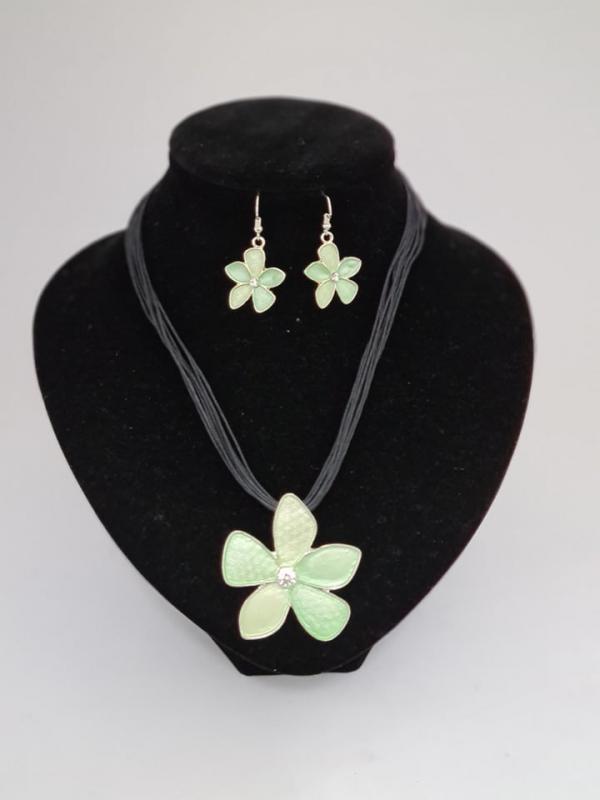 FASHION JEWELRY ZÖLD SZÍNŰ