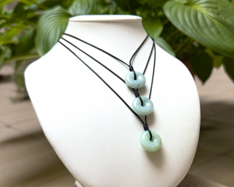 Burmai Jáde fánk nyaklánc